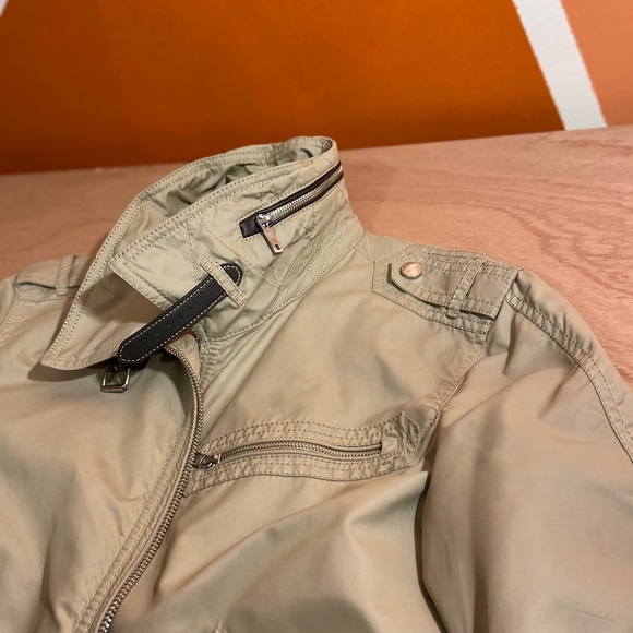 Zara Man Wind Breaker - Picture 10 of 11